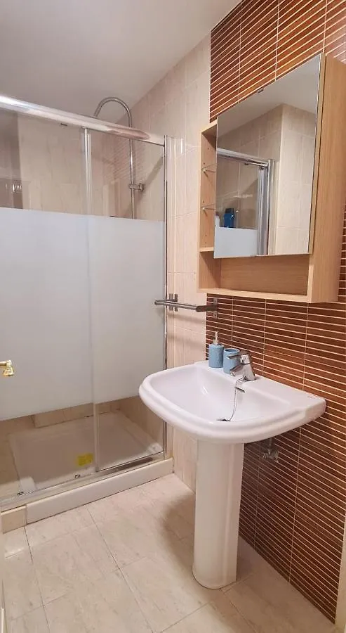 Apartamento A 2 Minutos De La Playa Y Centro Fuengirola 0*,  Spain