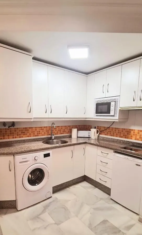 Apartment Apartamento A 2 Minutos De La Playa Y Centro Fuengirola